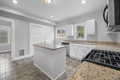Kitchen - 321 E Main St E, Plano, IL 60545 photo 2 of 3