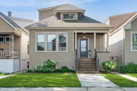 5151 W Winona St, Chicago, IL 60630