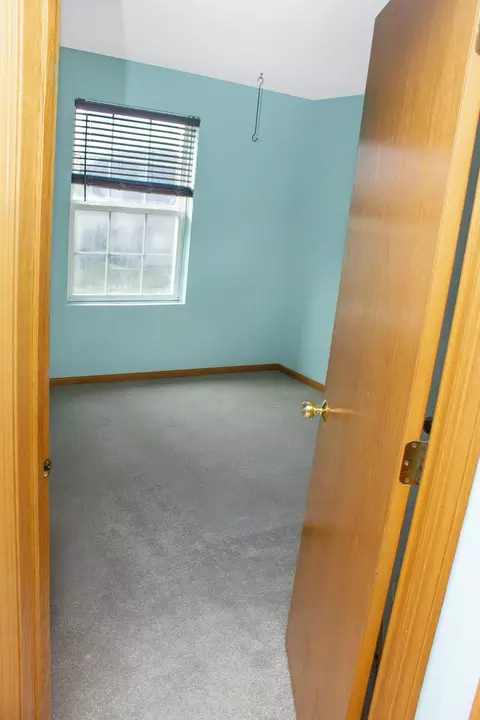 Bedroom - 2300 Vineyard Ct, Elgin, IL 60123 photo 1 of 1