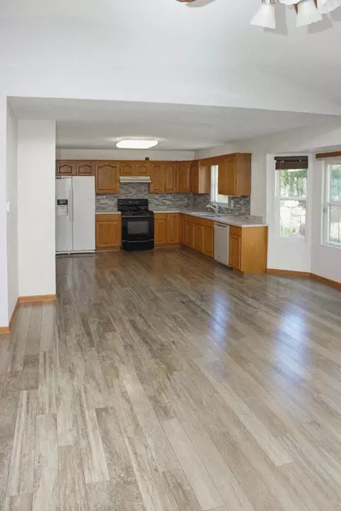 Other - 2300 Vineyard Ct, Elgin, IL 60123 photo 1 of 2