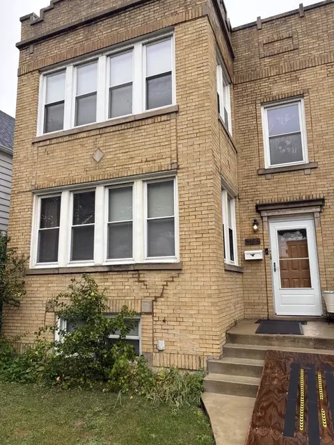 3523 N Whipple St, Chicago, IL 60618