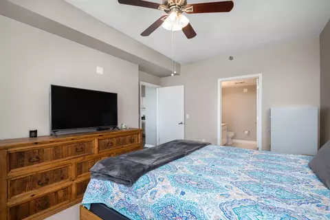 Bedroom - 5 E 14th Pl #806, Chicago, IL 60605 photo 2 of 3