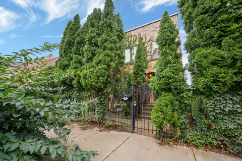1719 W 33rd Pl, Chicago, IL 60609