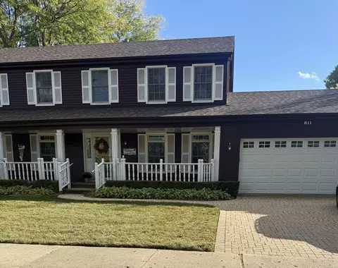 811 W Nichols Rd, Arlington Heights, IL 60004