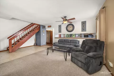 Living - 700 Mariner Dr, Elgin, IL 60120 photo 2 of 3