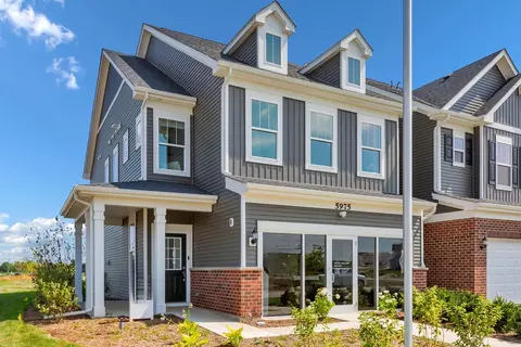 5928 Hawkweed Dr #07603, Naperville, IL 60564