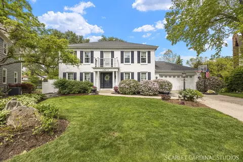 25 W773 Sunnyridge Ct, Wheaton, IL 60189