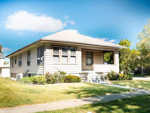 503 W Livingston St, Pontiac, IL 61764