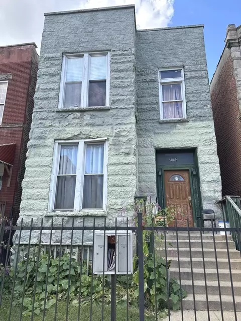 1132 S Sacramento Blvd, Chicago, IL 60612