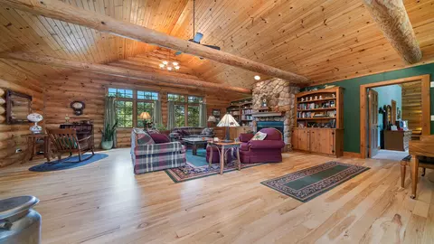 Living - 5810 W Lightsville Rd, Leaf River, IL 61047 photo 4 of 8
