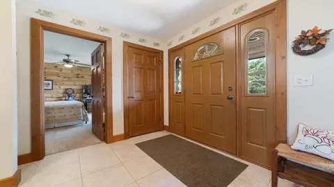 Entry Way - 5810 W Lightsville Rd, Leaf River, IL 61047 photo 1 of 3