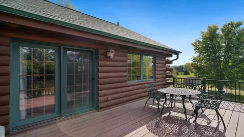 Exterior - 5810 W Lightsville Rd, Leaf River, IL 61047 photo 4 of 15