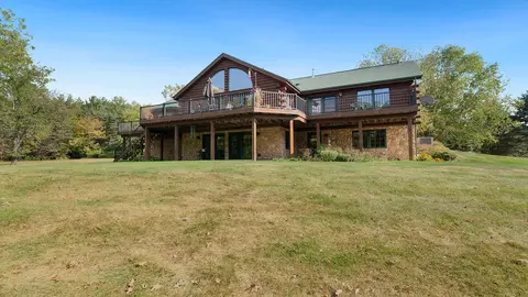 Exterior - 5810 W Lightsville Rd, Leaf River, IL 61047 photo 8 of 15