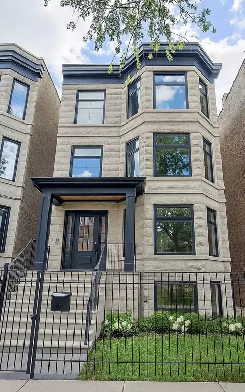 3719 N Magnolia Ave, Chicago, IL 60613