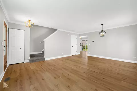 Living - 14530 General Dr, Plainfield, IL 60544 photo 2 of 4