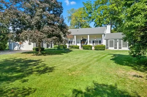 2647 1st Private Rd, Flossmoor, IL 60422
