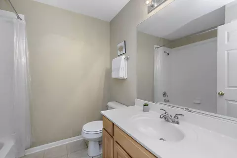 1823 Kelberg Ave, Hoffman Estates, IL 60192 photo 18