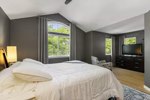 1823 Kelberg Ave, Hoffman Estates, IL 60192 photo 21