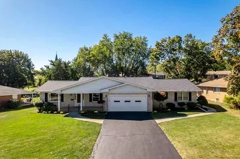 4121 Crosby St, Rockford, IL 61107