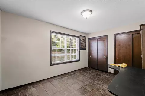 Entry Way - 601 Curtis Rd, Ogden, IL 61859 photo 2 of 2