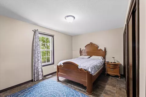 Bedroom - 601 Curtis Rd, Ogden, IL 61859 photo 1 of 6