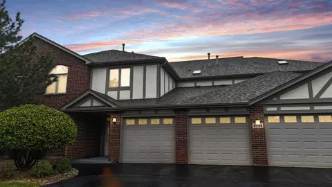 6254 Kallsen Dr #4, Tinley Park, IL 60477