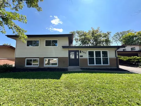 227 Kentucky St, Park Forest, IL 60466