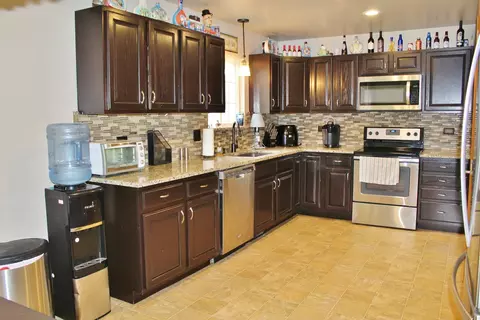 1445 Scott Cir, Morris, IL 60450 photo 7