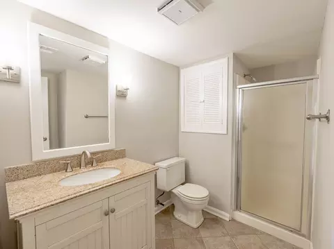 978 Sycamore Ln, Bartlett, IL 60103 photo 9