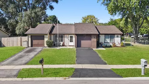 Other - 1096 Pheasant Run Ln, Aurora, IL 60504 photo 2 of 6