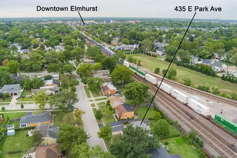 View/Area - 435 E Park Ave, Elmhurst, IL 60126 photo 5 of 6