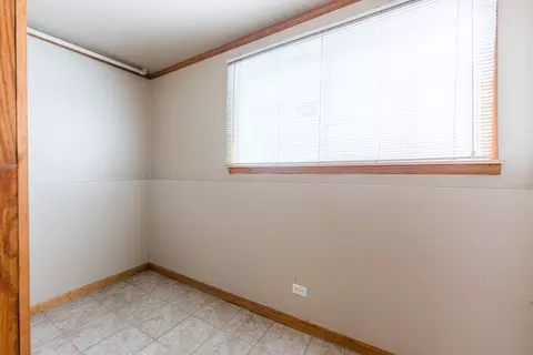 Other - 435 E Park Ave, Elmhurst, IL 60126 photo 4 of 12