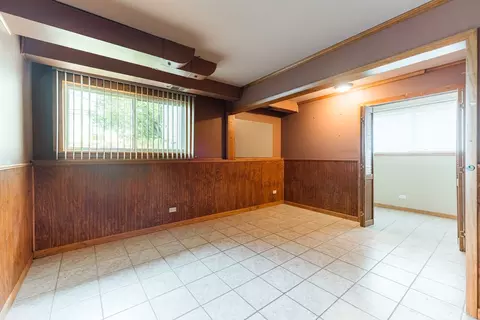 Other - 435 E Park Ave, Elmhurst, IL 60126 photo 2 of 12