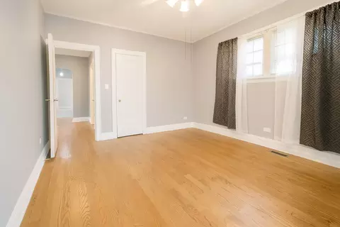 7955 S Chappel Ave, Chicago, IL 60617 photo 9