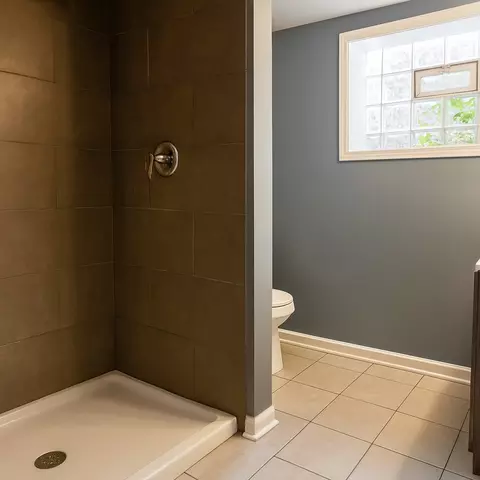 7955 S Chappel Ave, Chicago, IL 60617 photo 14