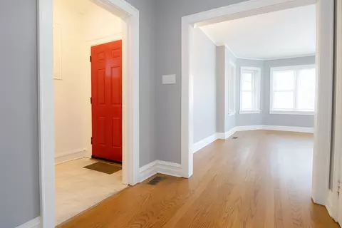 7955 S Chappel Ave, Chicago, IL 60617 photo 6