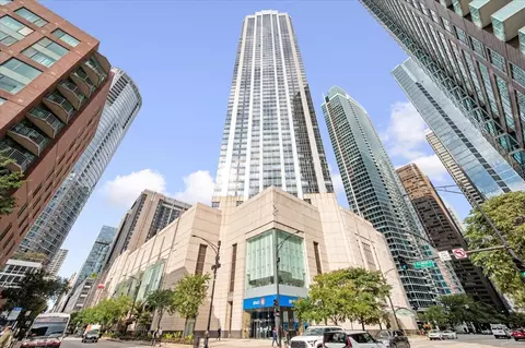512 N Mcclurg Ct #4206, Chicago, IL 60611