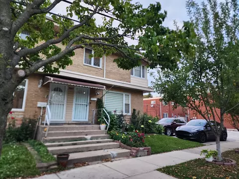 7638 Knox Ave, Skokie, IL 60076