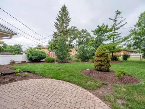 Exterior - 454 E Park Ave, Elmhurst, IL 60126 photo 4 of 4