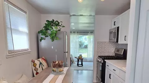 Kitchen - 16519 Honore Ave, Markham, IL 60428 photo 1 of 4