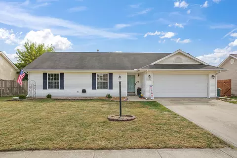 605 Northgate Dr, Saint Joseph, IL 61873
