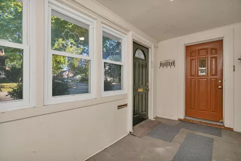 Exterior - 627 E Washington St, Morris, IL 60450 photo 2 of 7