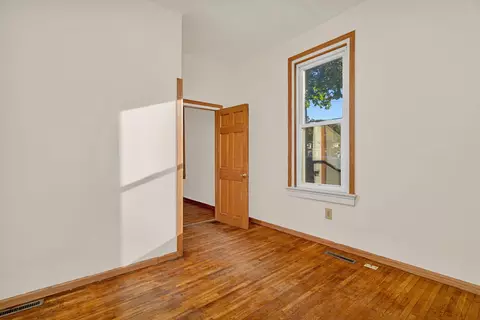 Bedroom - 627 E Washington St, Morris, IL 60450 photo 1 of 3