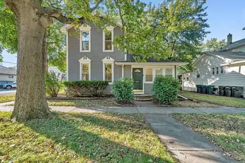 627 E Washington St, Morris, IL 60450