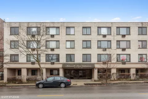 6060 N Ridge Ave #4D, Chicago, IL 60660