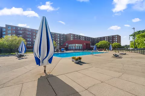 200 Park Ave #734, Calumet City, IL 60409