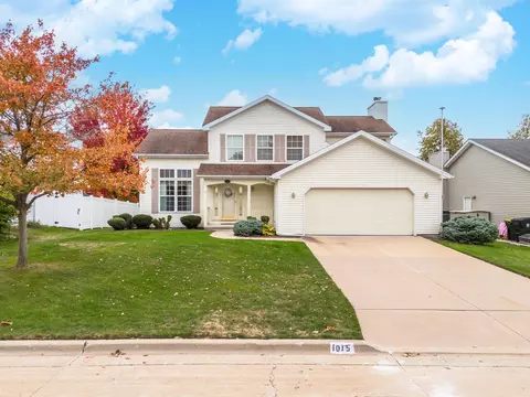 Exterior - 1015 Sawgrass Dr, Normal, IL 61761 photo 13 of 13
