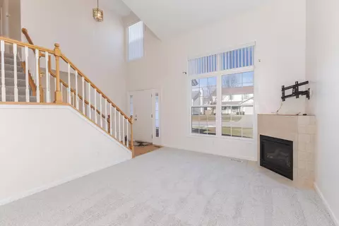 Living - 1015 Sawgrass Dr, Normal, IL 61761 photo 4 of 14
