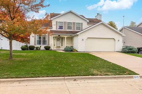 Exterior - 1015 Sawgrass Dr, Normal, IL 61761 photo 12 of 13