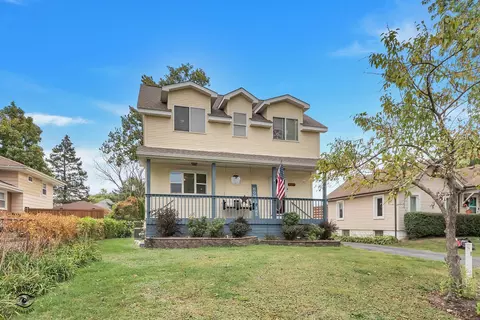 4107 N Park St, Westmont, IL 60559
